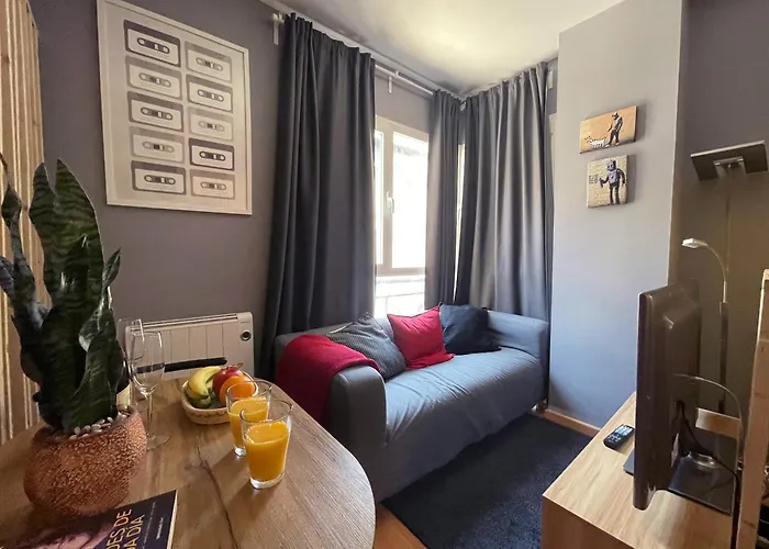 Mi Casita En La Sierra * סיירה נבדה